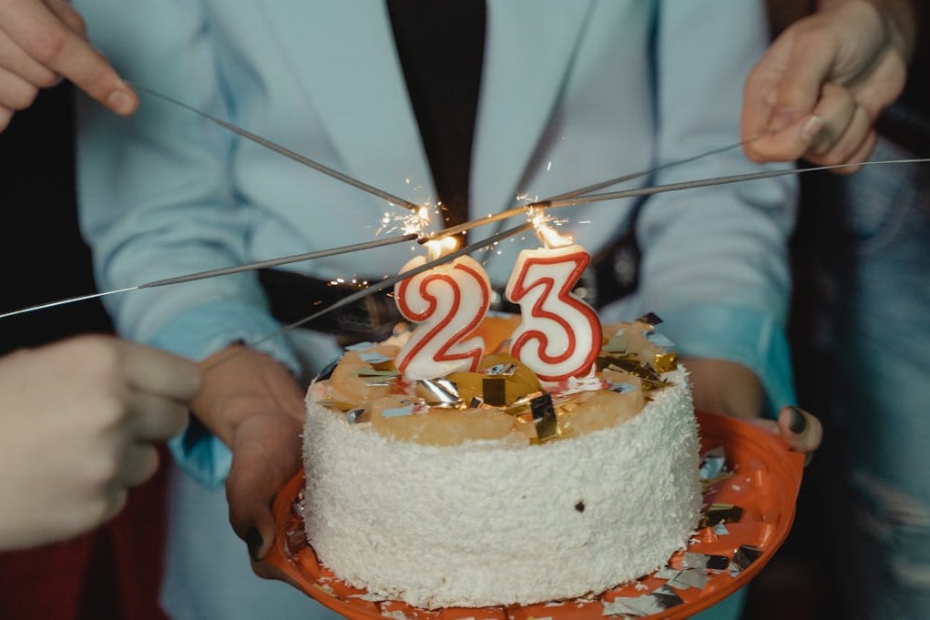 23th birthday cake with the 23 custom candle